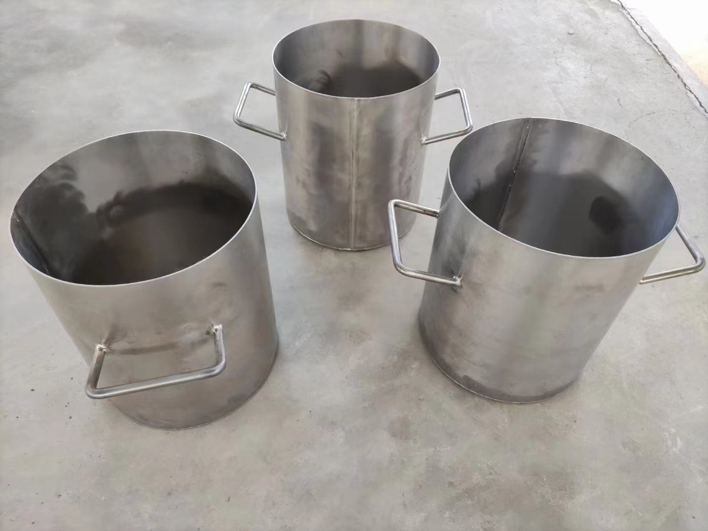 钛筒